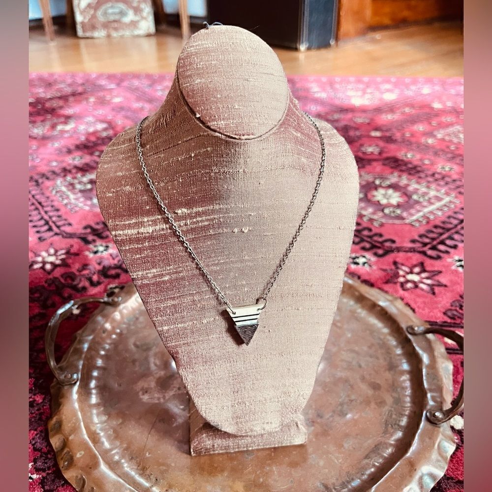 Triangle wood tone and striped necklace | modern | geometric